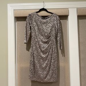 JESSICA HOWARD OVER LACE DRESS